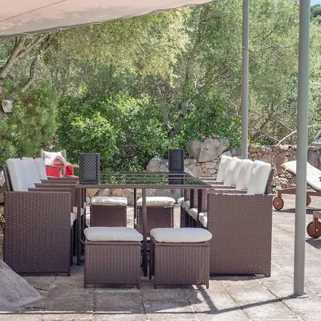 Ξενοδοχείο με διαμερίσματα Hotiday Elite Pavoni 4*