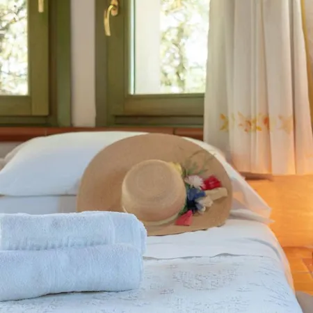 Hotiday Elite Pavoni Ξενοδοχείο με διαμερίσματα 4*
